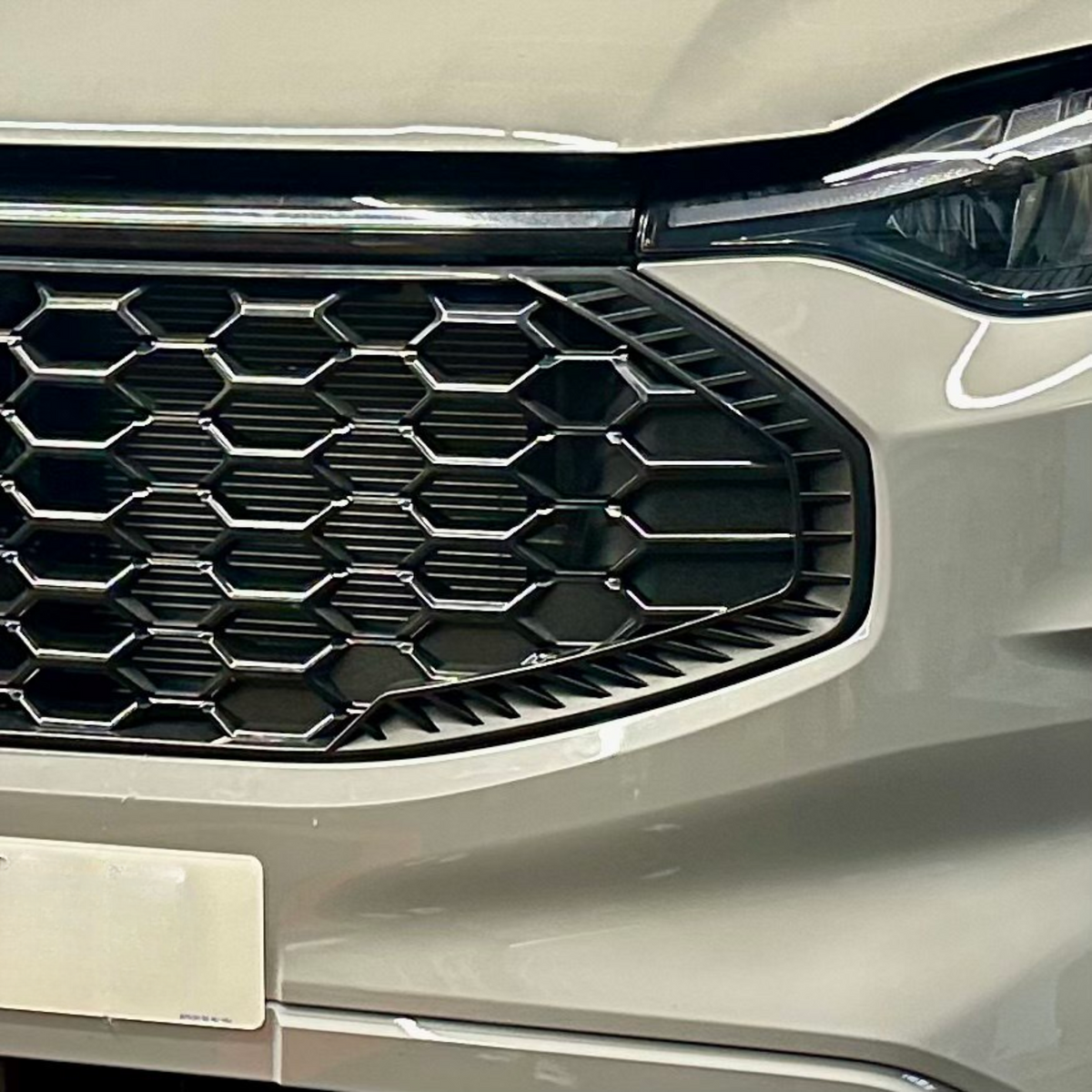 For Ford Transit Custom 2024+ Front Grille | Gloss Black Grille Upgrade | Van-X